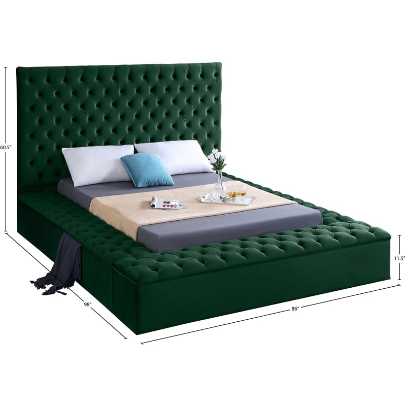Meridian Furniture Bliss Solid Wood Tufted Velvet Queen Bed in Green