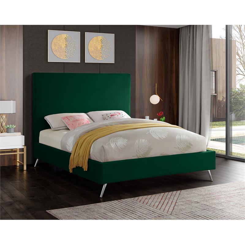 Meridian Furniture Jasmine Contemporary Velvet Full Bed in Green