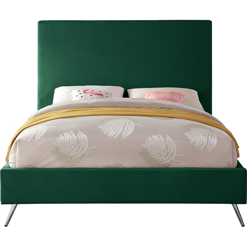 Meridian Furniture Jasmine Contemporary Velvet Full Bed in Green