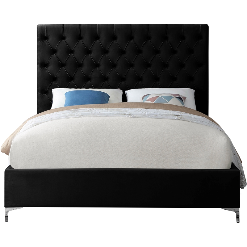 Meridian Furniture Cruz Solid Wood Tufted Velvet Full Bed in Black