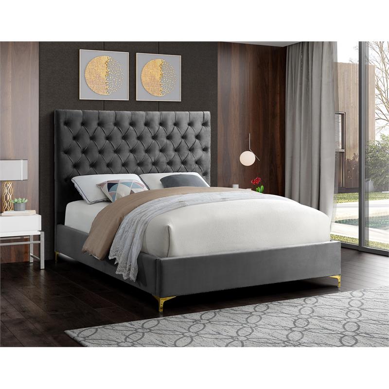 Meridian Furniture Cruz Solid Wood Tufted Velvet Full Bed in Gray