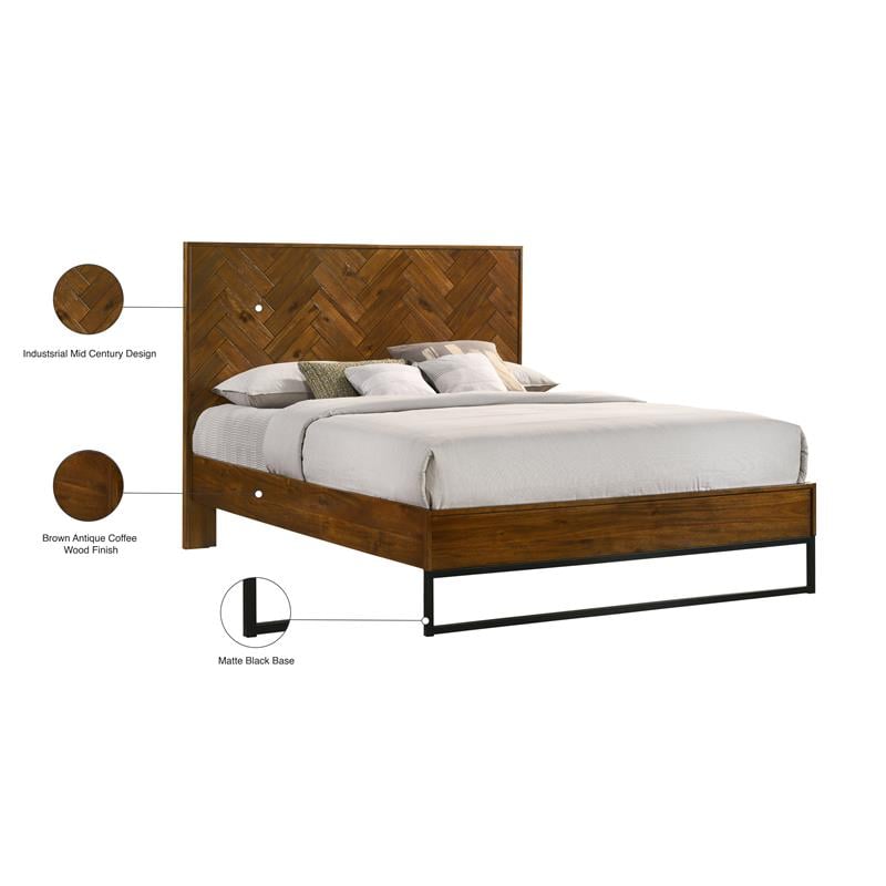 Meridian Furniture Reed Brown Antique Coffee Wooden Queen Bed