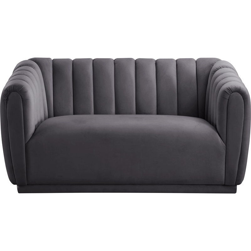 Meridian Furniture Dixie Velvet Loveseat Meridian Furniture Dixie Velvet Loveseat
