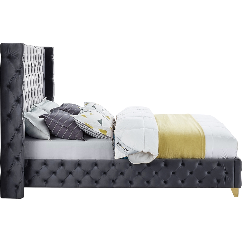 Meridian Furniture Savan Gray Velvet Full Bed