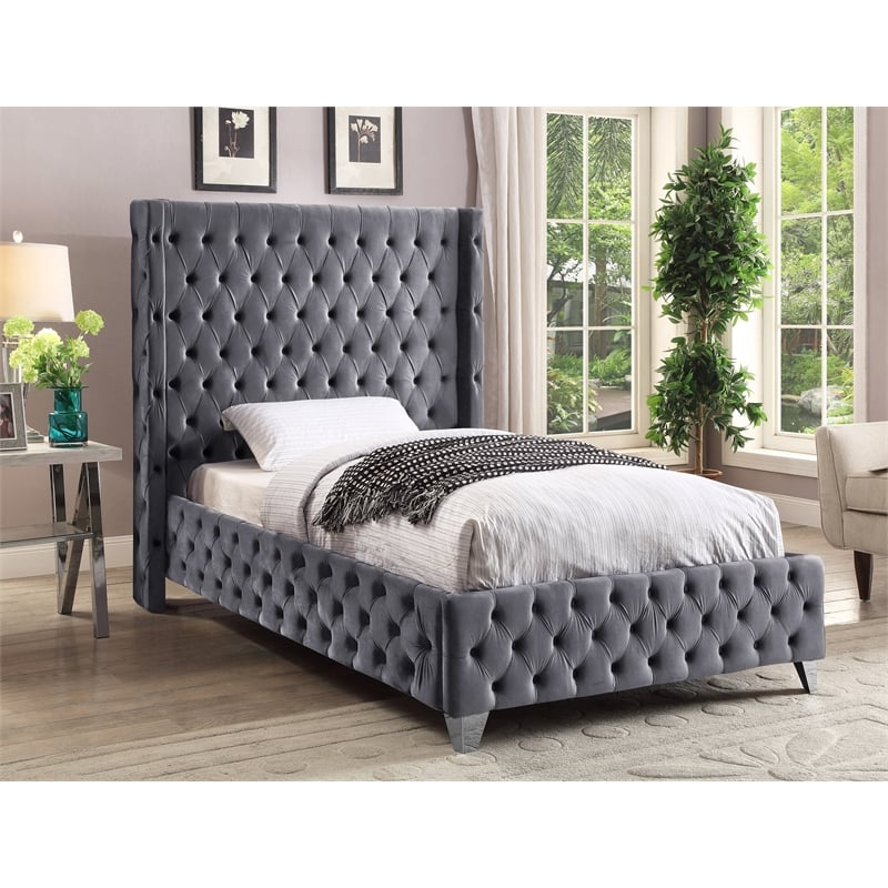 Meridian Furniture Savan Gray Velvet Twin Bed