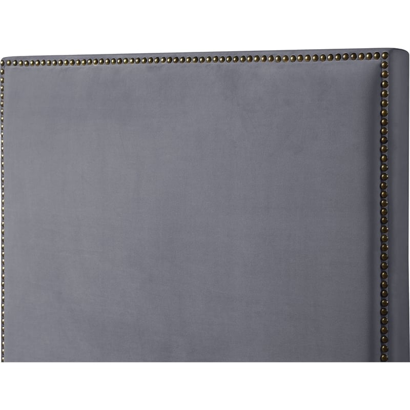 Meridian Furniture Harlie Gray Velvet Queen Bed