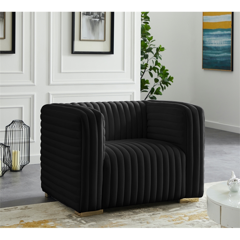 Black velvet tub online chair