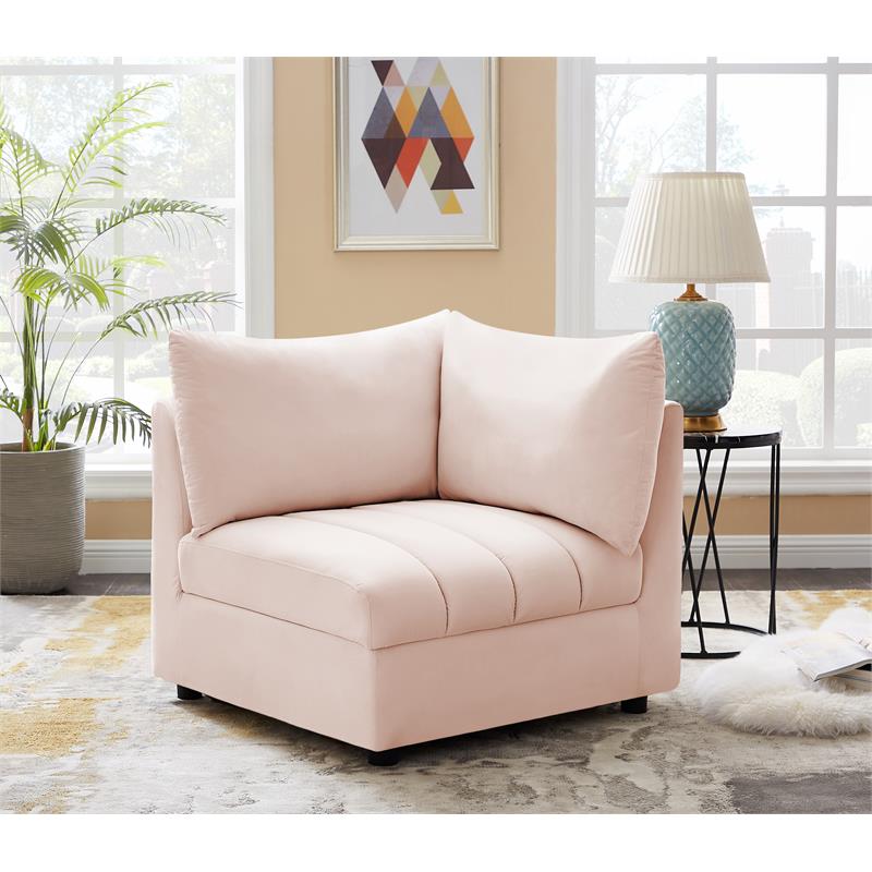 Meridian Furniture Jacob Pink Velvet Corner