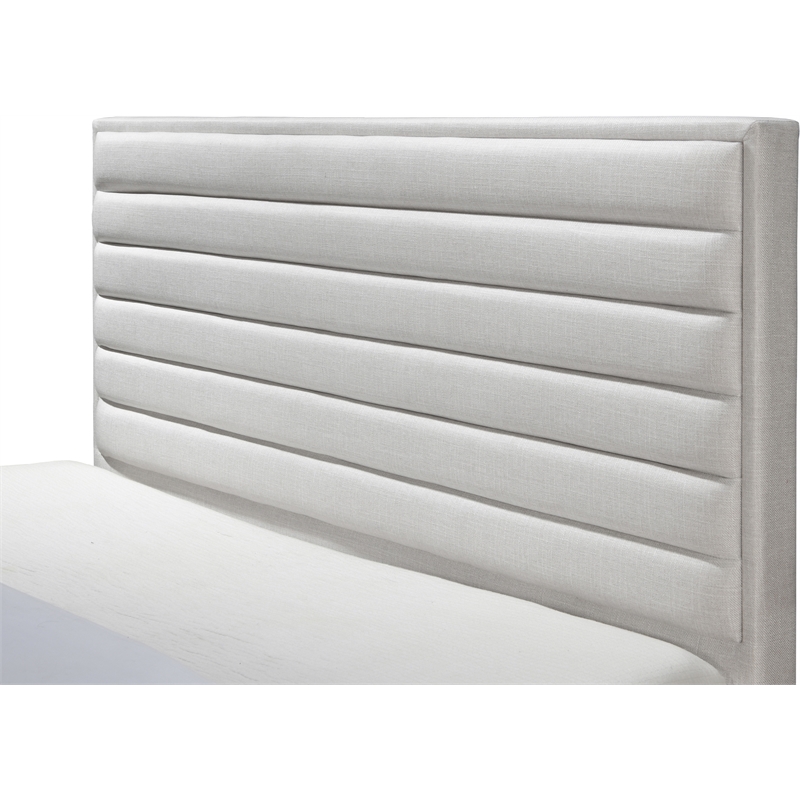 Meridian Furniture Hunter Cream Linen Full Bed