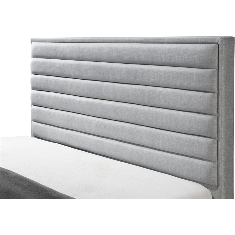 Meridian Furniture Hunter Grey Linen Queen Bed