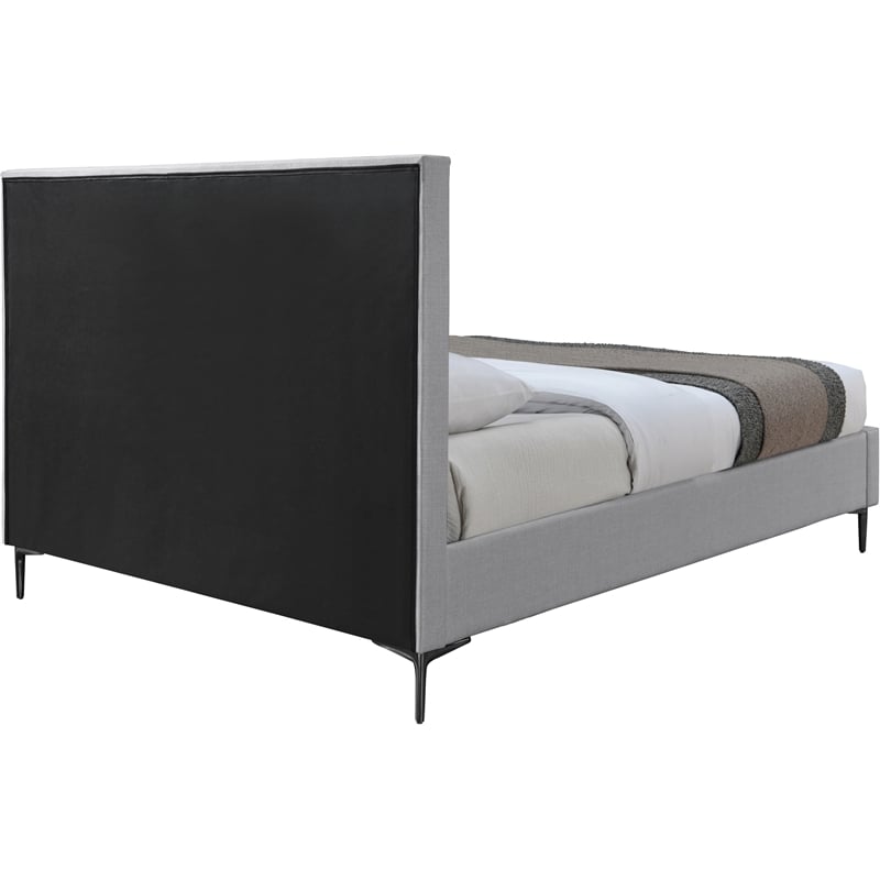 Meridian Furniture Hunter Grey Linen Queen Bed