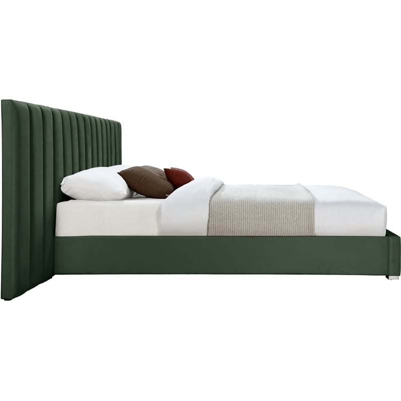 Meridian Furniture Pablo Green Velvet Queen Bed