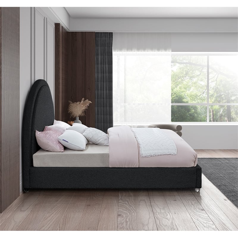 Meridian Furniture Milo Black Fabric Full Bed