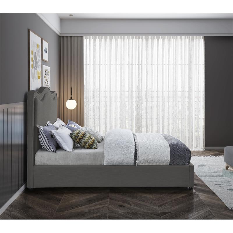 Meridian Furniture Felix Grey Linen Textured Fabric King Bed