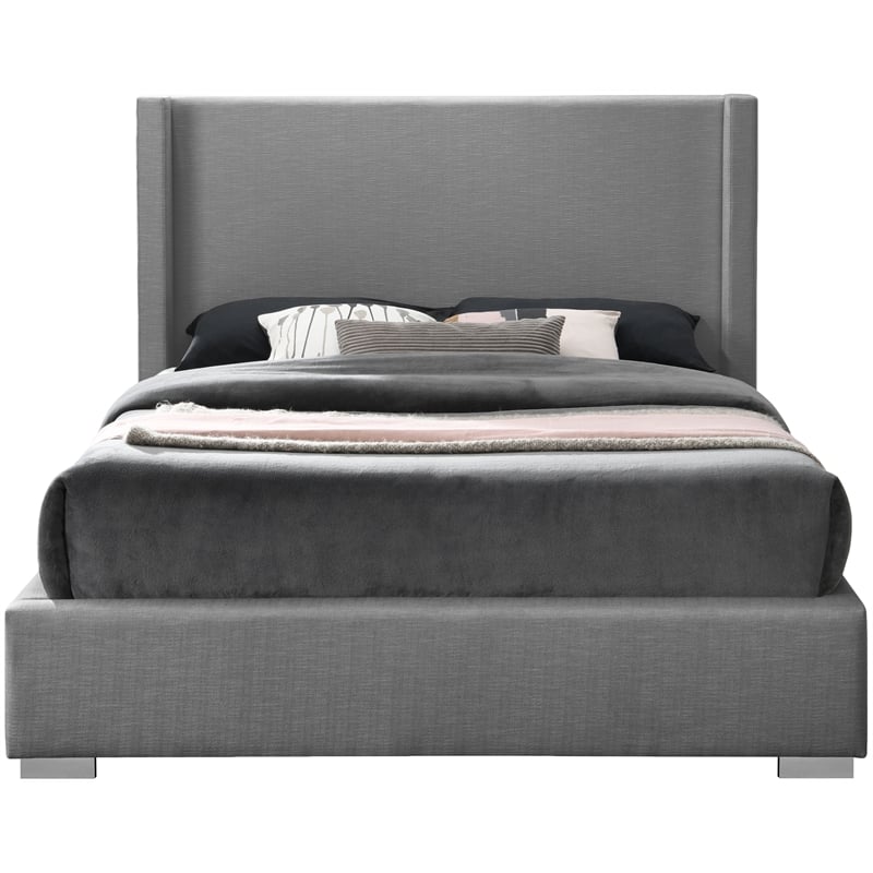 Meridian Furniture Royce Grey Linen Textured Fabric Full Bed