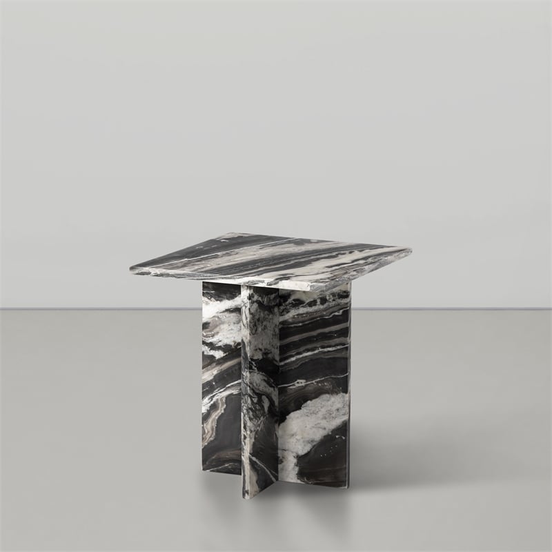 Meridian Furniture Verona Black End Table