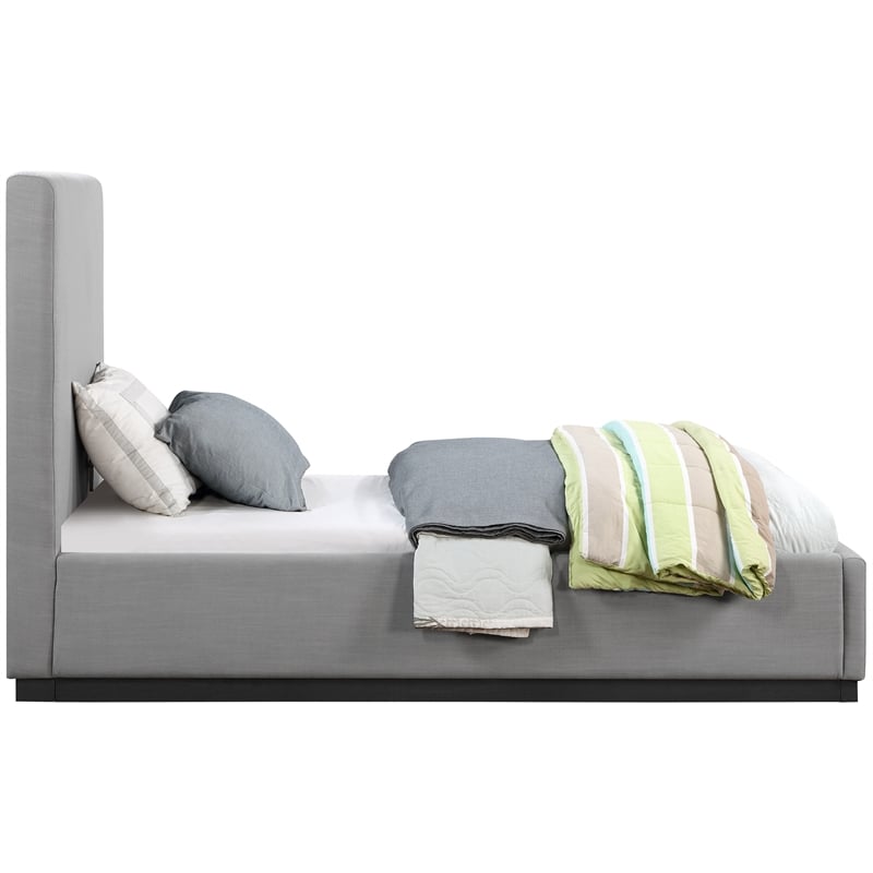 Meridian Furniture Alfie Grey Linen Textured Fabric Twin Bed