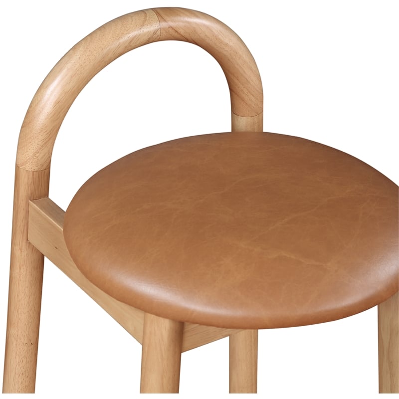 Meridian Furniture Calvin 27