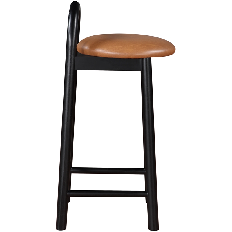 Meridian Furniture Calvin 27