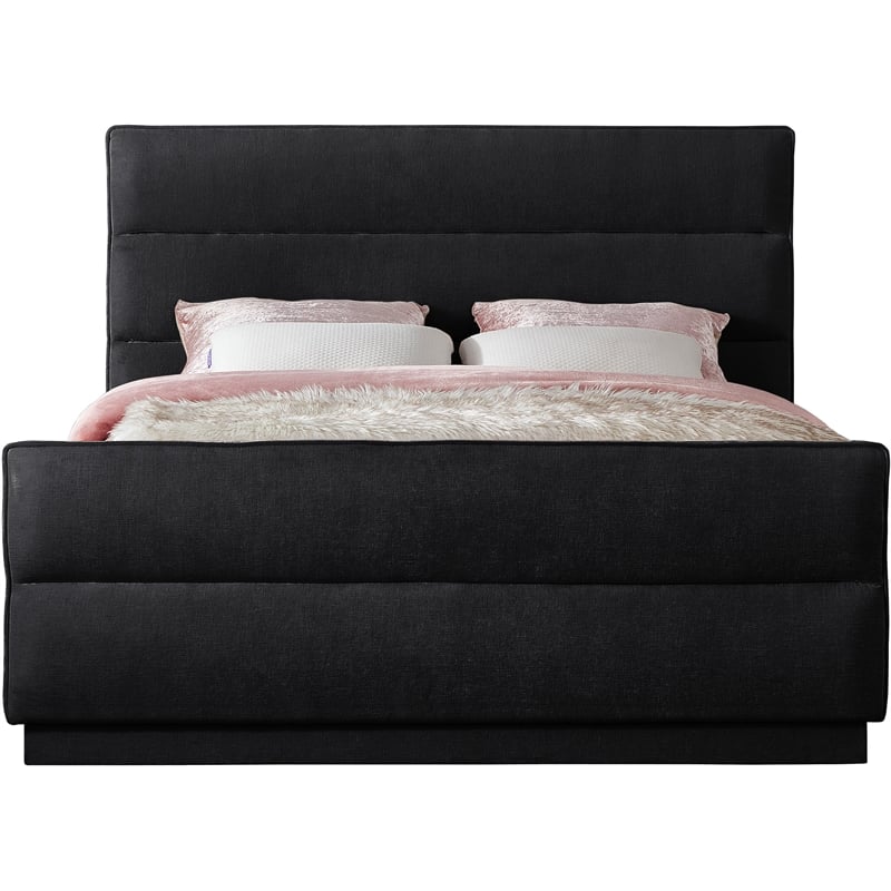 Meridian Furniture Paxton Black Chenille Fabric Full Bed