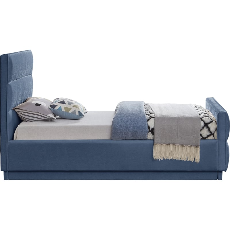 Meridian Furniture Paxton Light Blue Chenille Fabric Twin Bed