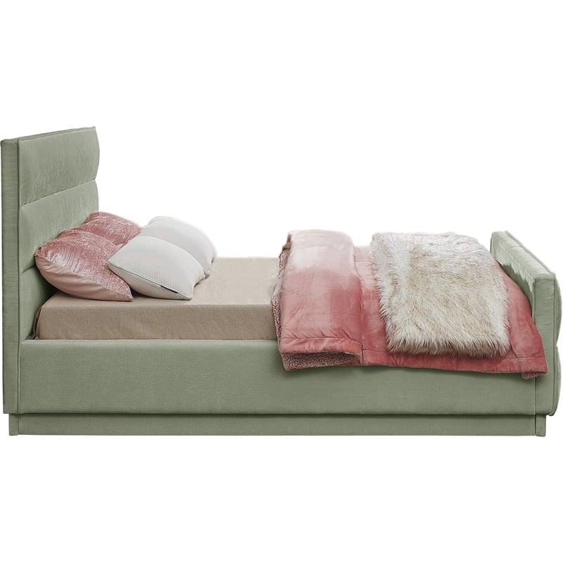 Meridian Furniture Paxton Mint Chenille Fabric Queen Bed