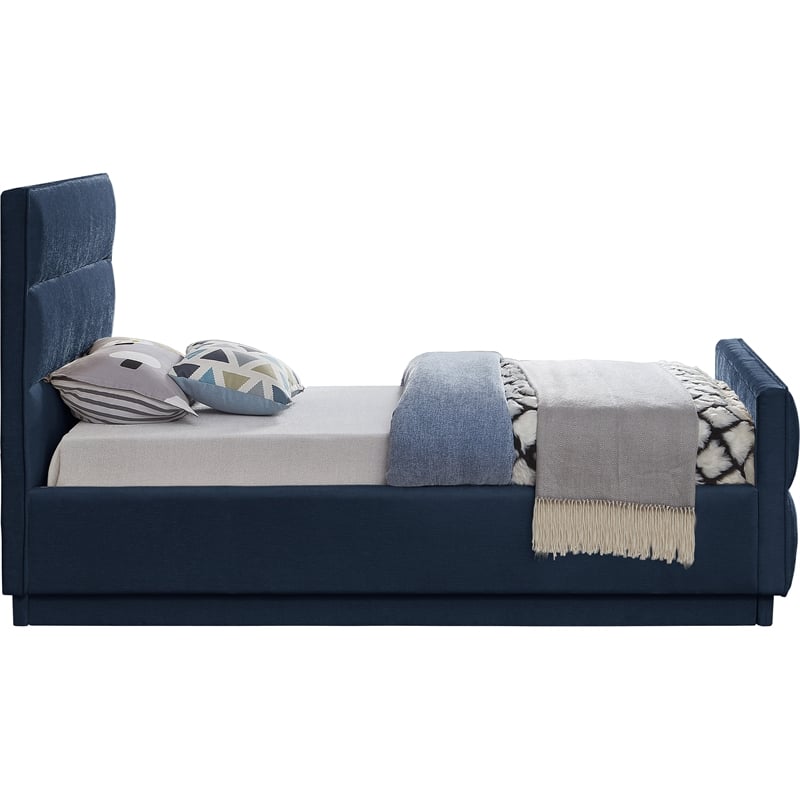 Meridian Furniture Paxton Navy Chenille Fabric Twin Bed