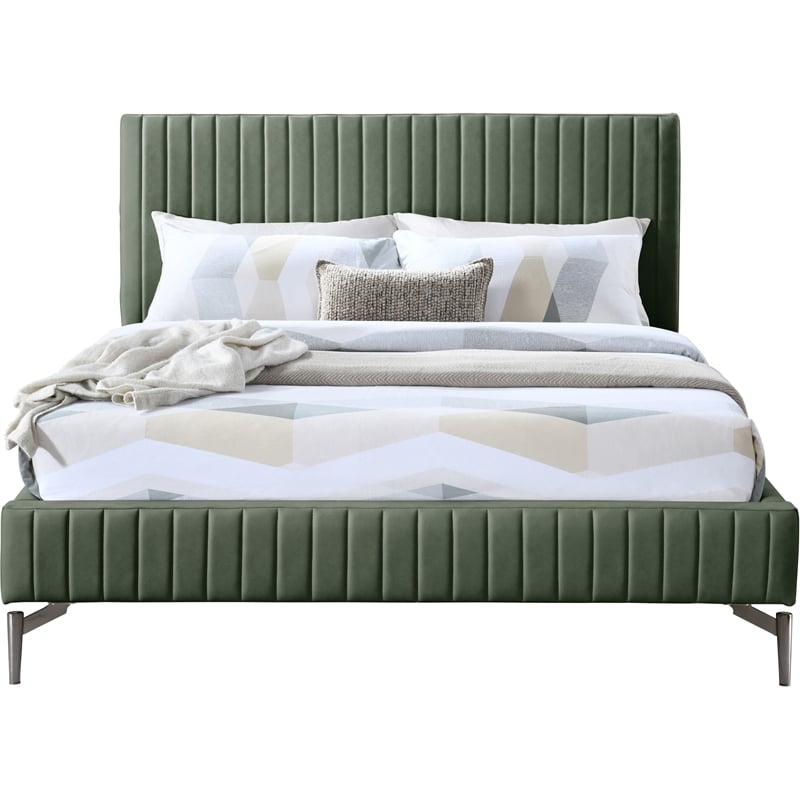 Meridian Furniture Gallo Green Vegan Leather Full Bed