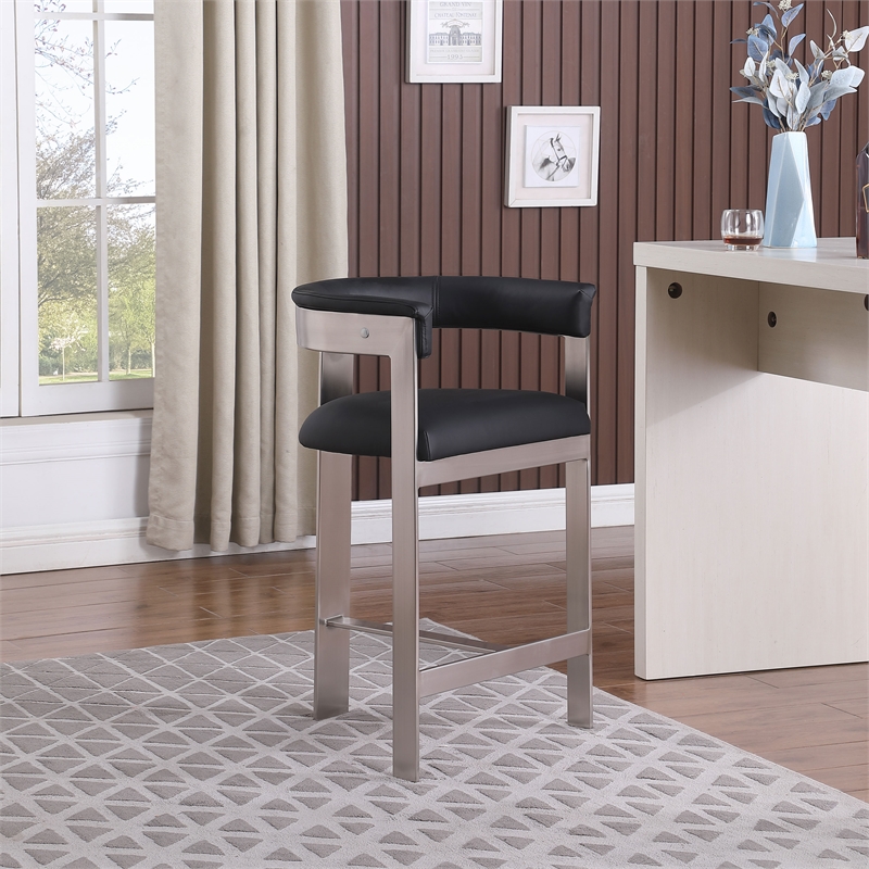 Meridian Furniture Romeo Black Vegan Leather Counter Stool (Set of 2)