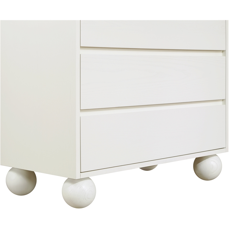 Meridian Furniture Kent Cream Solid Ash Wood Chest