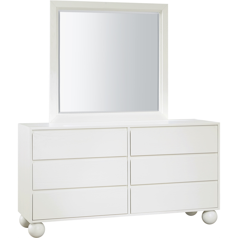 Meridian Furniture Kent Cream Solid Ash Wood Dresser