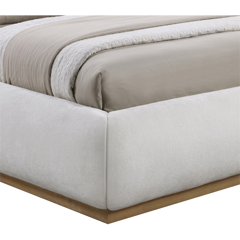 Meridian Furniture Vaughn Cream Chenille Fabric Full Bed
