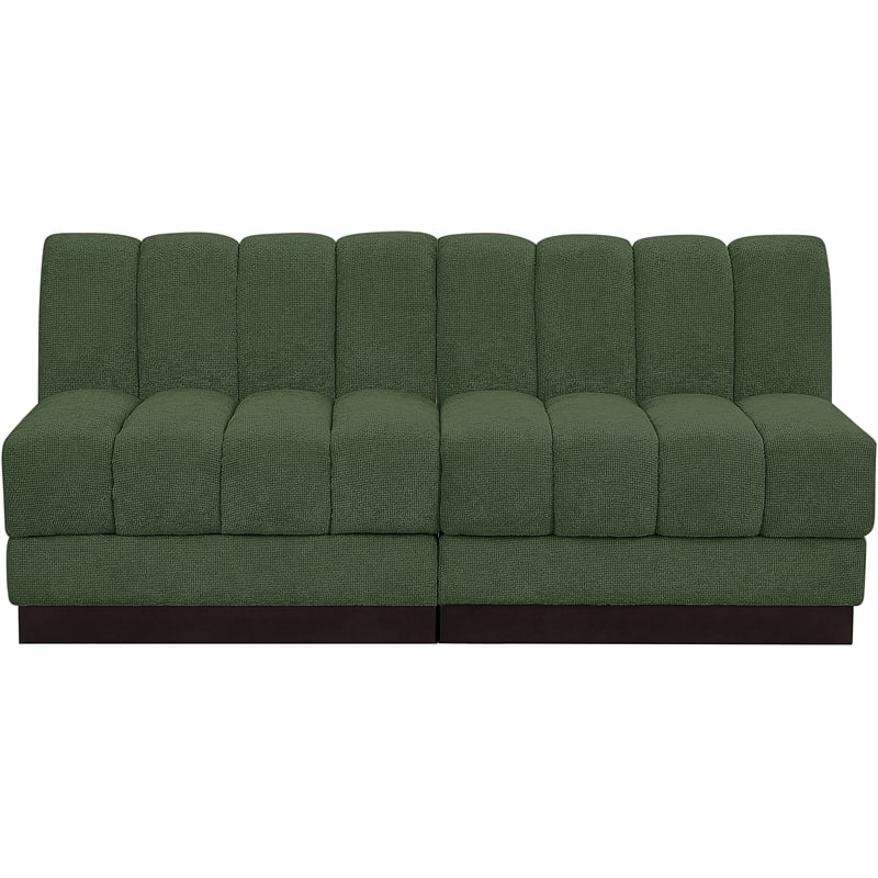 Meridian Furniture Quinn 64