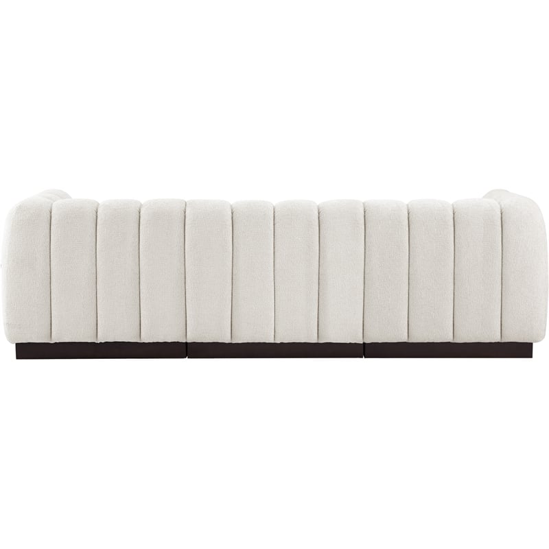 Meridian Furniture Quinn 101