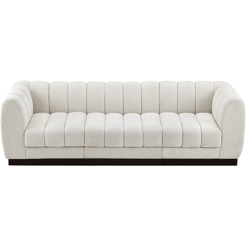 Meridian Furniture Quinn 101