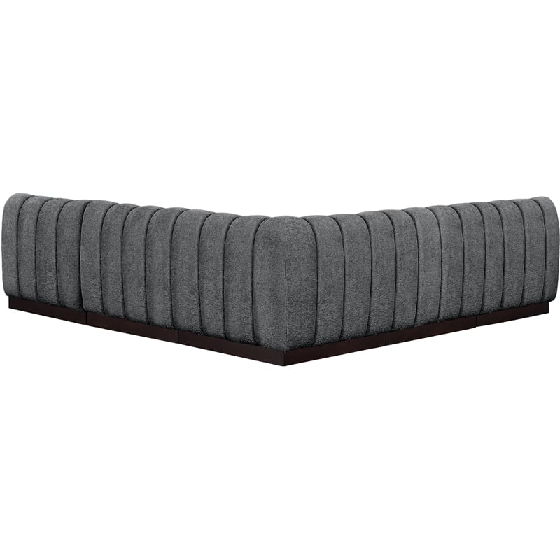 Meridian Furniture Quinn 98.5