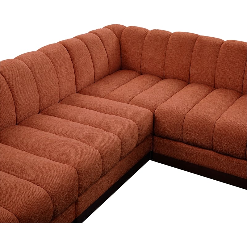 Meridian Furniture Quinn 101