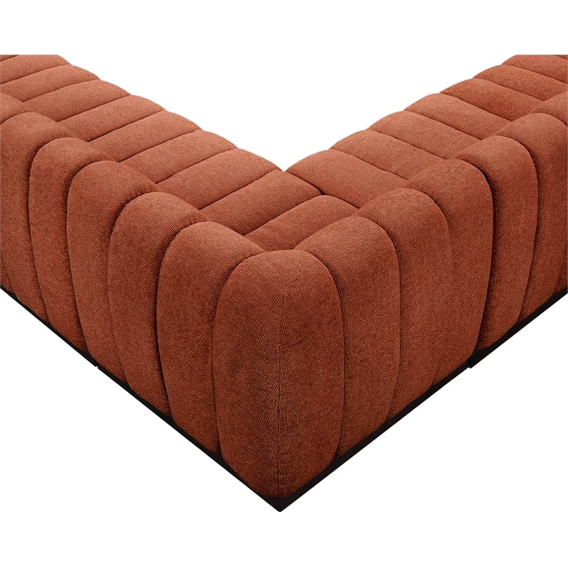 Meridian Furniture Quinn 101