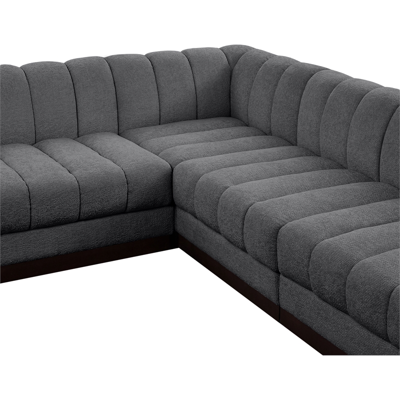 Meridian Furniture Quinn 101
