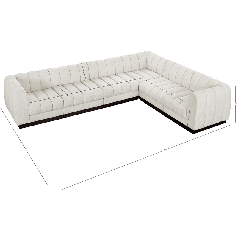 Meridian Furniture Quinn 133