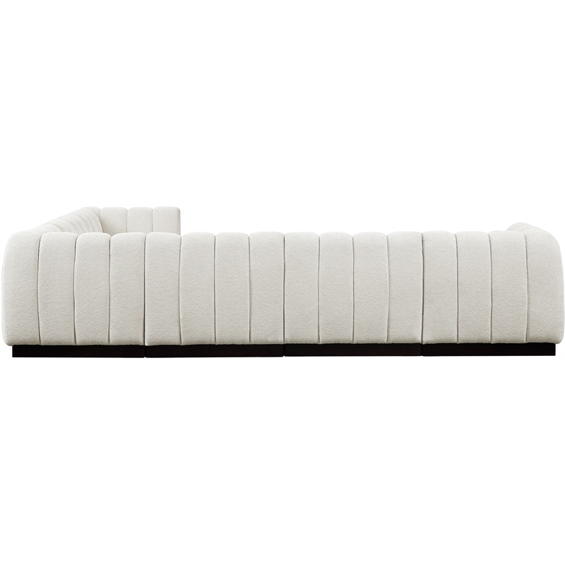 Meridian Furniture Quinn 133