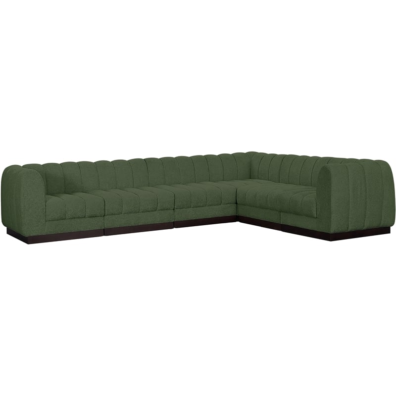 Meridian Furniture Quinn 133
