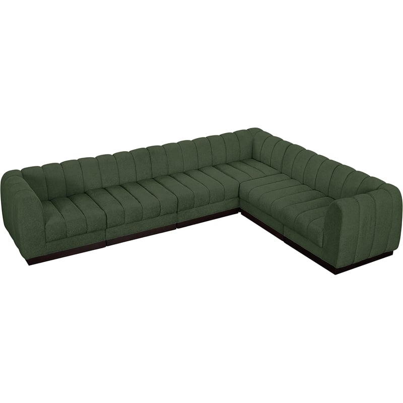 Meridian Furniture Quinn 133