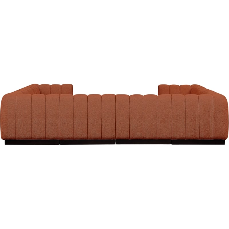 Meridian Furniture Quinn 133