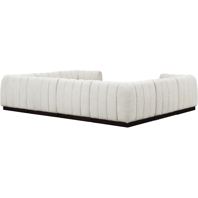 Meridian Furniture Quinn 133