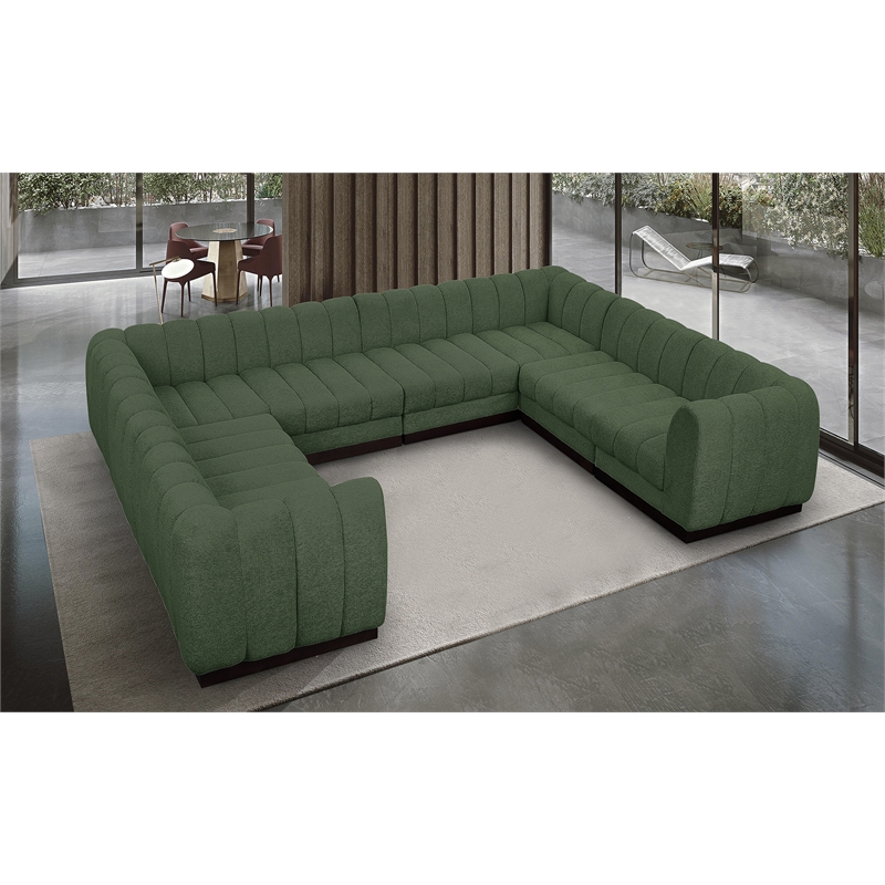 Meridian Furniture Quinn 133