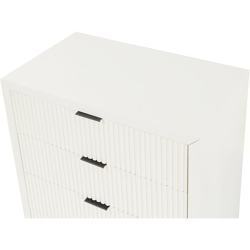Meridian Furniture Fairfax Cream Oak Veneer Chest
