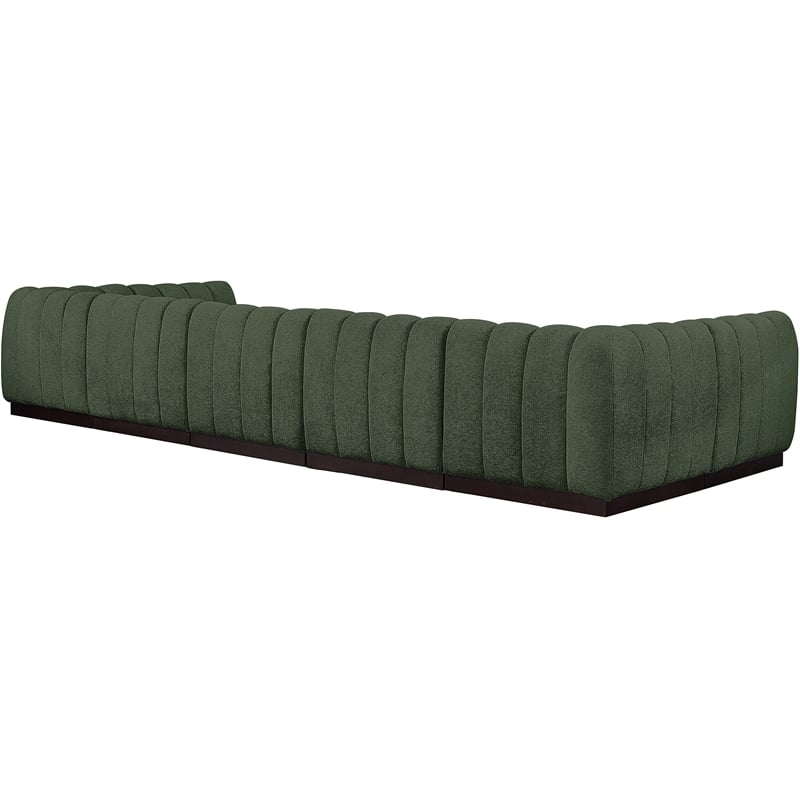 Meridian Furniture Quinn 7-Piece U-Shaped Fabric Modular Sectional in Green