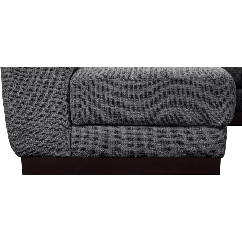Meridian Furniture Quinn 7-Piece U-Shaped Fabric Modular Sectional in Dark Gray