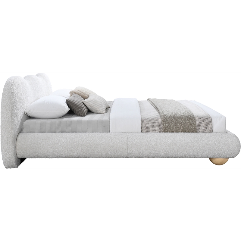 Meridian Furniture Hyde Contemporary Boucle Fabric Full Bed in Cream
